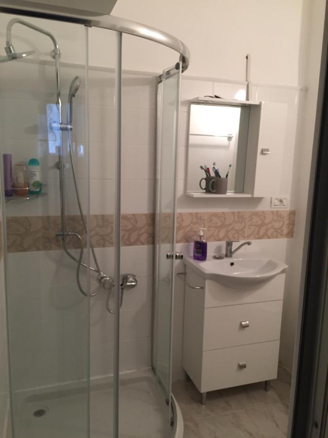 Apartament Rozalia Braşov Esterno foto